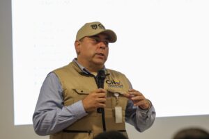 CNE reitera llamado a campañas presidenciales para acreditar testigos electorales.