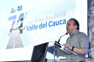 Alejandro Eder presentó ante la ANDI avances en obras, empleo y la mayor inversión en seguridad de la historia de Cali.