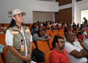 Guacarí inicia plan piloto para combatir el dengue con pintura repelente en criaderos del mosquito Aedes aegypti.