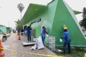 Cali adelanta labores de recuperación en estaciones del MIO y espacios públicos.