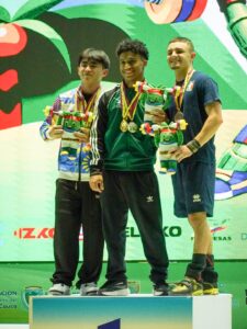 Mariana Asprilla le dio a Colombia el primer podio en el Mundial Júnior de Pesas Cali 2026.