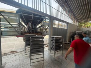 Tuluá revisa sedes educativas y envía mobiliario escolar a Barragán tras el sismo