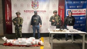 UN MUERTO Y MATERIAL DE GUERRA INCAUTADO TRAS COMBATES EN ZONA RURAL DE DAGUA