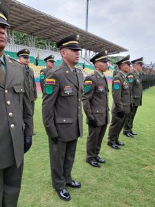 722 policías ascendieron de grado en ceremonia realizada en Palmira
