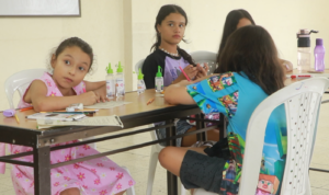 Barrio Victoria de Tuluá cuenta con club de lectura gratuito para niños